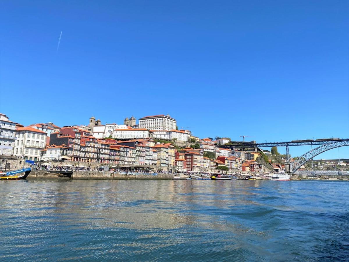 Riverfront Haven Family'S Choice With Free Garage OOporto Esterno foto
